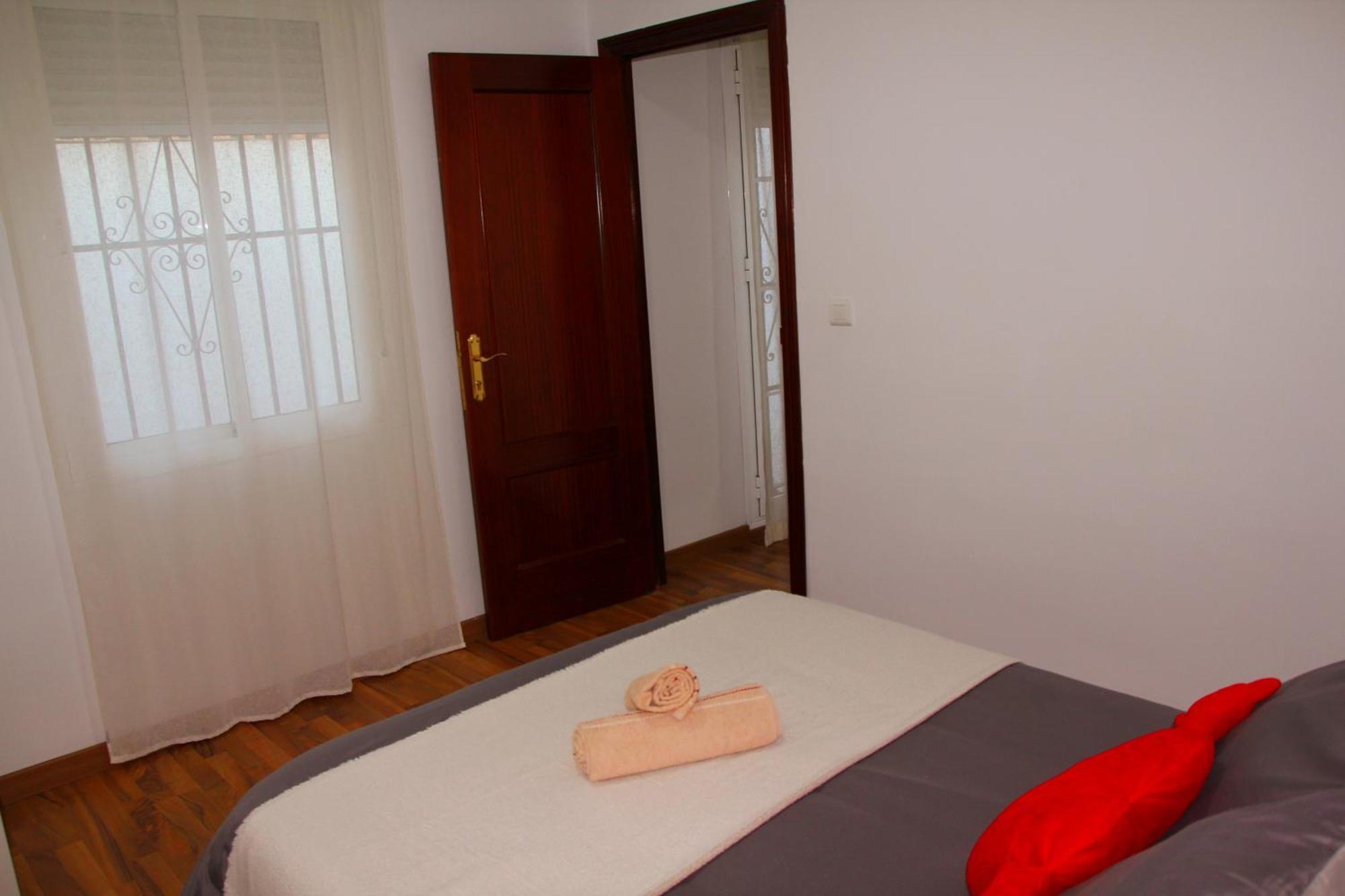Villa Ahumor Apartamento Entero 20 M Sevilla -6Pax Dos Hermanas Extérieur photo